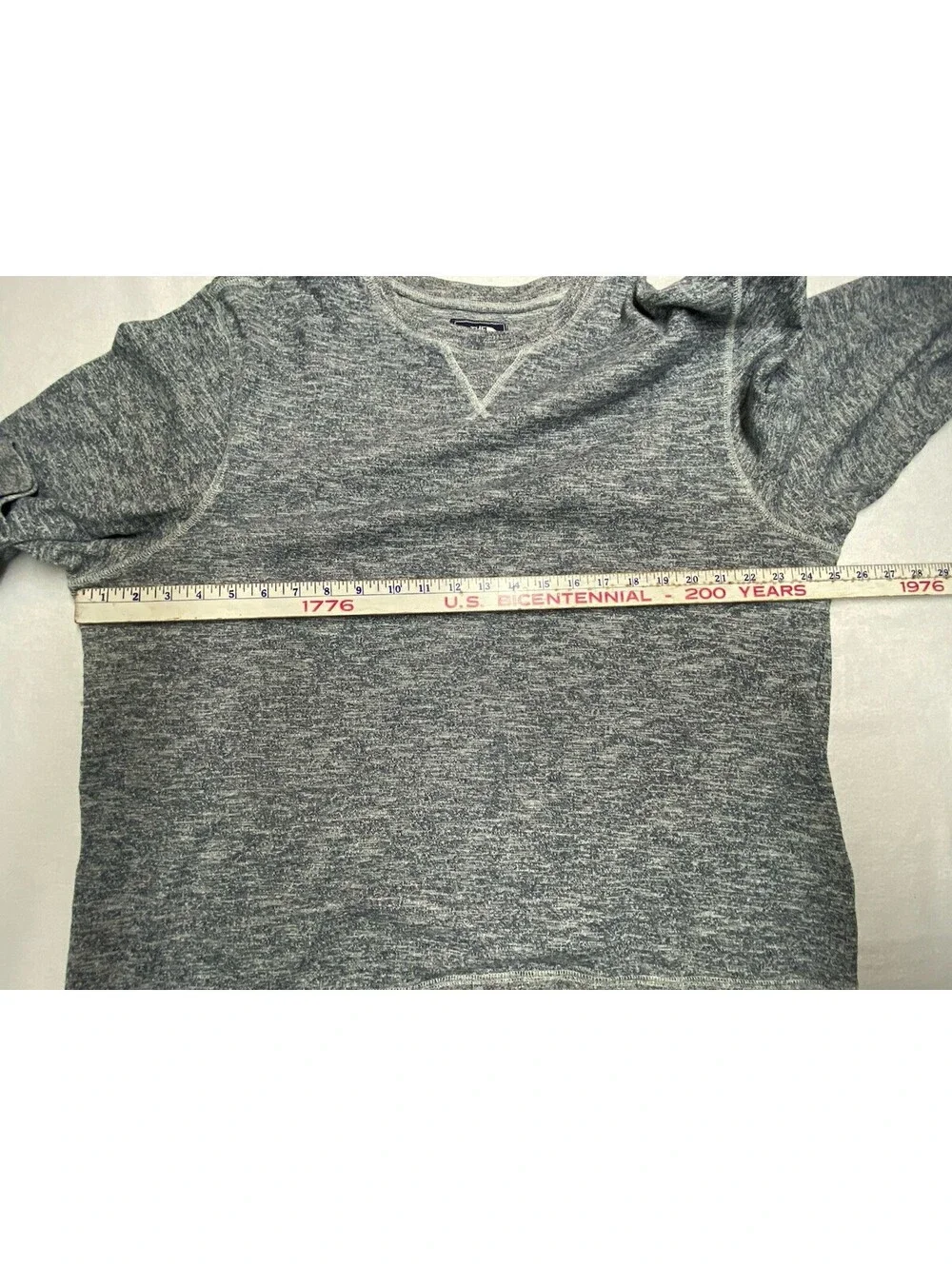 The North Face Men’s Size XL Heather Blue Long Sleeve Crew Neck Sweatshirt